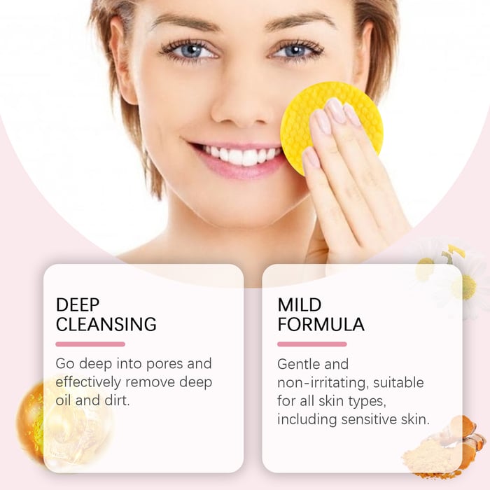 Turmeric Kojic Acid Exfoliating Cleansing Pads