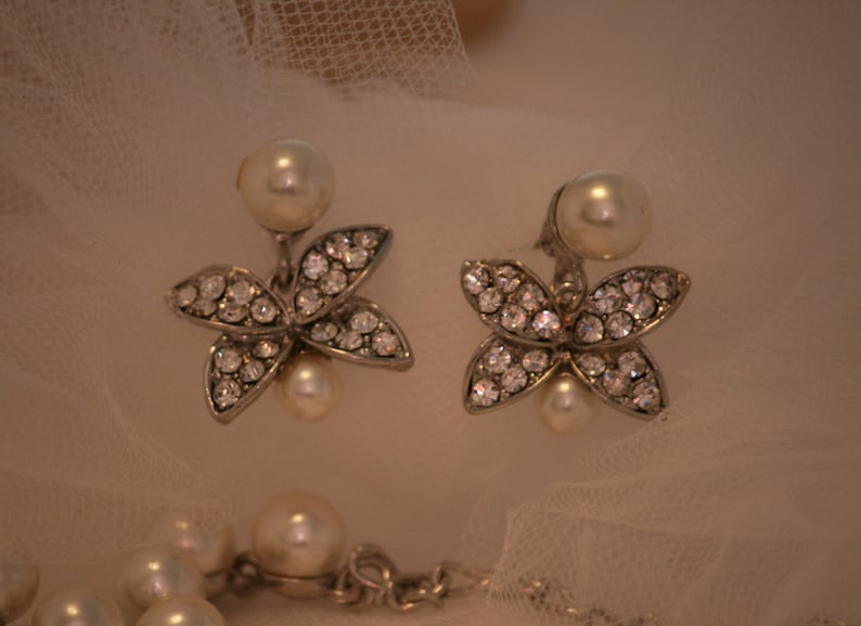 Butterfly Pearls Crystals Set