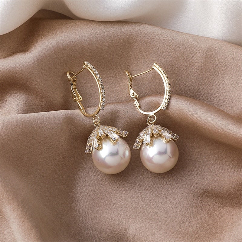 Malia Pearl Drop Earrings