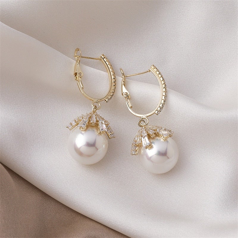 Malia Pearl Drop Earrings